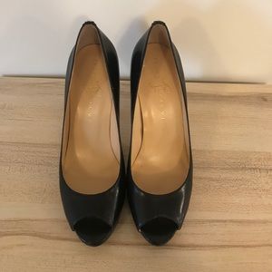 Ivanka Trump peep-toe pumps 4”